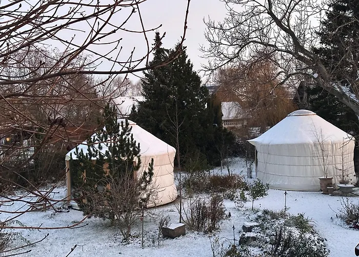 Bio Kastanienhof Erfurt - Appartements Und Ayurvedische Jurten