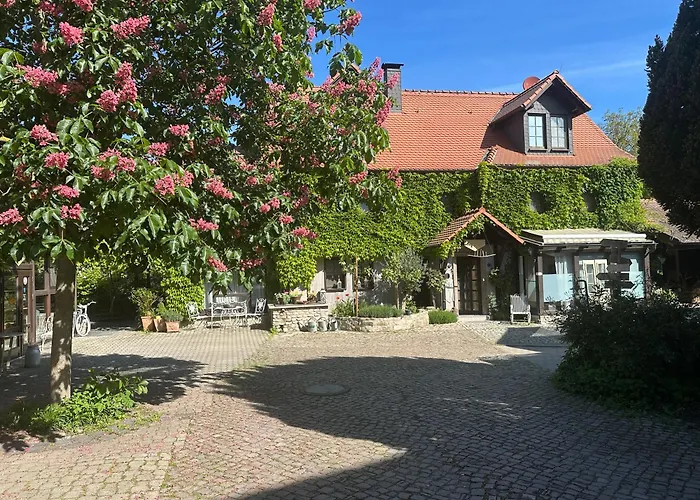 Bio Kastanienhof Erfurt - Appartements Und Ayurvedische Jurten